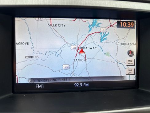 Used 2015 Nissan Armada Platinum image 32