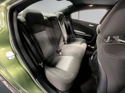 Used 2022 Dodge Charger Scat Pack w/ Harman/Kardon Audio Group RWD image 24