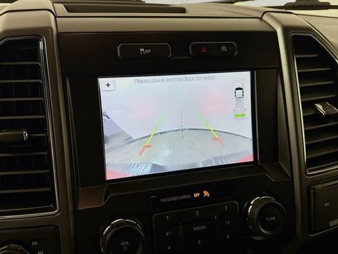 Used 2018 Ford F150 XLT w/ Equipment Group 302A Luxury image 14