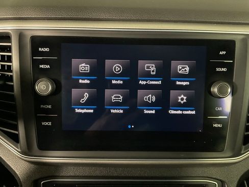 Used 2019 Volkswagen Atlas SE image 22
