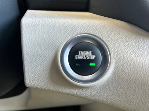 Used 2023 GMC Terrain Denali w/ LPO, Floor Liner Package AWD/4WD image 21