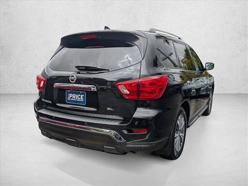 Used 2020 Nissan Pathfinder SL FWD image 5