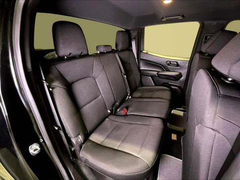 Used 2023 Chevrolet Colorado W/T image 23