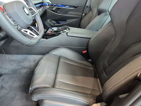 New 2027 BMW M5 w/ Executive Package AWD/4WD image 16