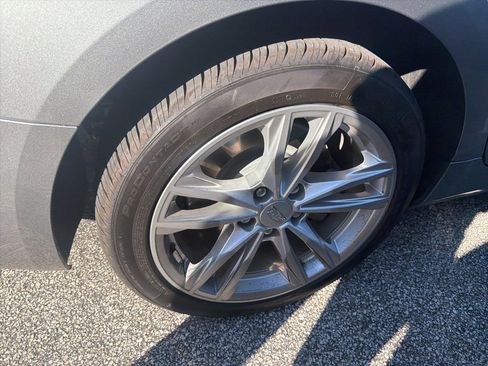 Used 2024 Cadillac CT4 Luxury w/ Sun And Sound Package image 15