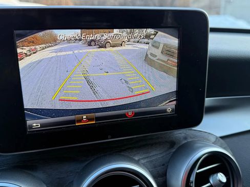 Used 2016 Mercedes-Benz C 300 4MATIC Sedan w/ Premium 1 Package image 22