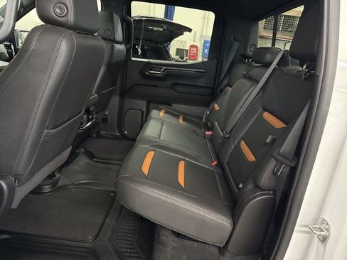 Used 2023 GMC Sierra 1500 AT4 w/ AT4 Preferred Package AWD/4WD image 21