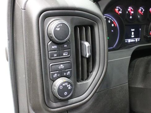 Used 2021 Chevrolet Silverado 1500 Custom image 17