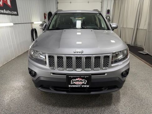 Used 2014 Jeep Compass Latitude w/ Sun/Sound Group AWD/4WD image 2