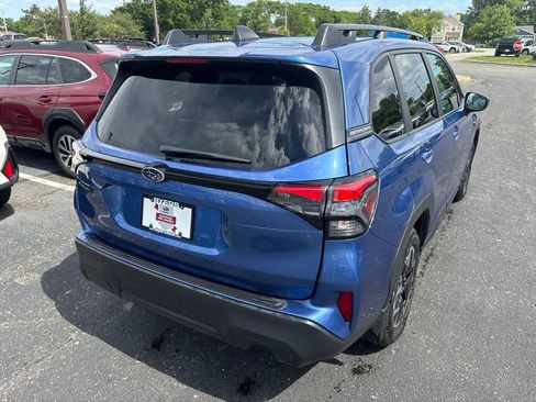 Certified 2026 Subaru Forester Premium w/ Base/Premium Package AWD/4WD image 3