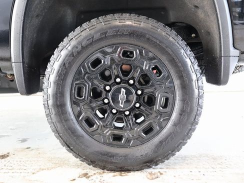 Used 2022 Chevrolet Silverado 3500 LTZ w/ LTZ Plus Package image 50