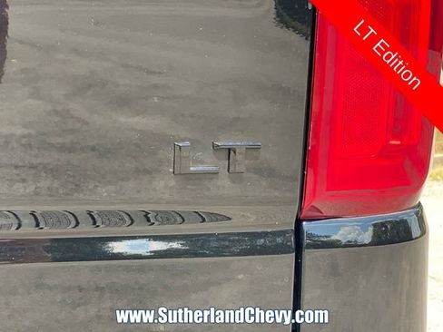 Used 2021 Chevrolet Silverado 1500 LT Trail Boss w/ LPO, Dark Essentials Package AWD/4WD image 12