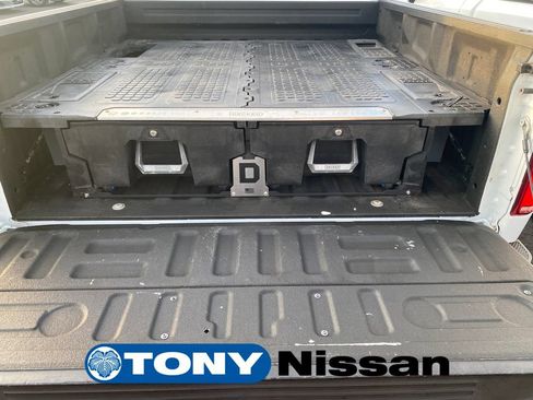 Used 2018 Ford F150 XL w/ Equipment Group 101A Mid AWD/4WD image 18
