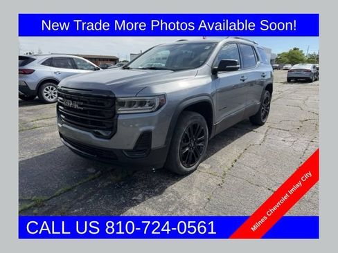 Used 2022 GMC Acadia SLE w/ Driver Convenience Package FWD image 1