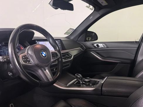 Used 2022 BMW X5 sDrive40i w/ M Sport Package RWD image 4