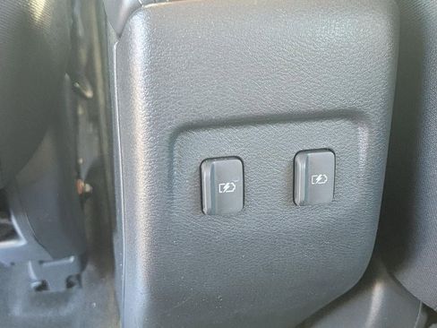 Certified 2023 Nissan Kicks SR image 20