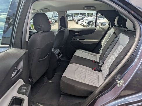 Used 2019 Chevrolet Equinox LS FWD image 13