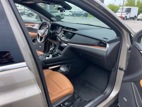Certified 2023 Cadillac XT5 Premium Luxury AWD/4WD image 19