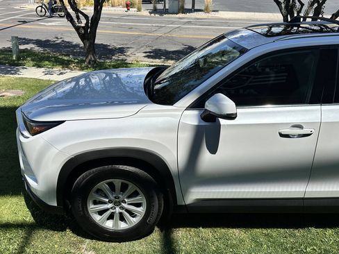 Used 2026 Toyota Grand Highlander AWD Hybrid image 10