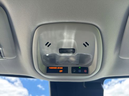 New 2026 Chevrolet Trax LT w/ LT Convenience Package FWD image 27