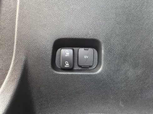 Used 2022 Ford Edge SEL AWD/4WD image 13