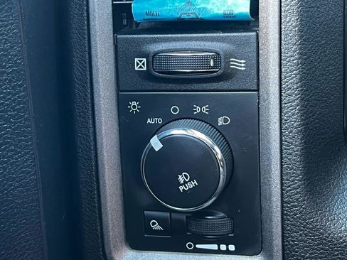Used 2014 RAM 1500 Express w/ Black Ram 1500 Express Group AWD/4WD image 23