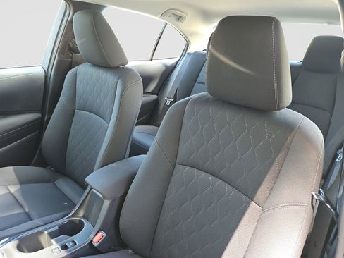 Used 2024 Toyota Corolla LE FWD image 17