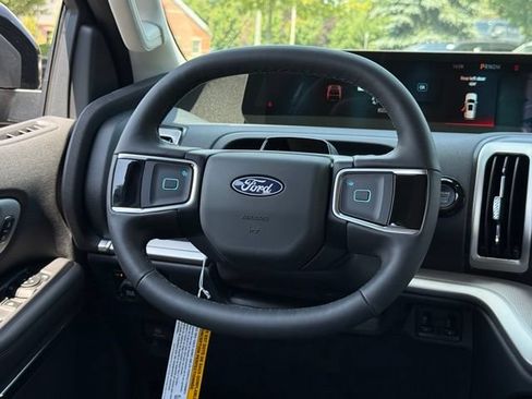 New 2027 Ford Expedition Max Active AWD/4WD image 8