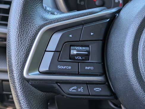 Used 2019 Subaru Impreza 2.0i Premium image 21