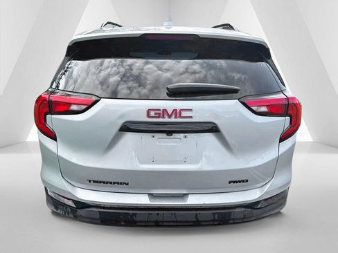 Used 2020 GMC Terrain SLE w/ Driver Convenience Package AWD/4WD image 6