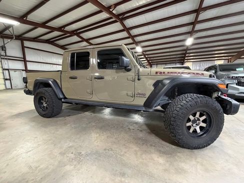 Used 2020 Jeep Gladiator Rubicon image 5