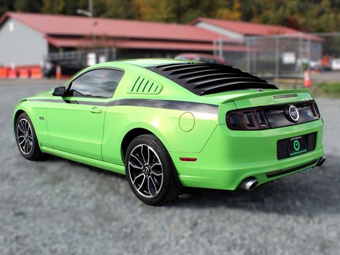 Used 2013 Ford Mustang GT Premium image 5