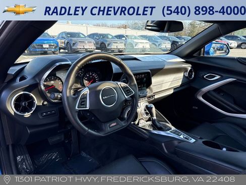 Used 2016 Chevrolet Camaro SS image 20