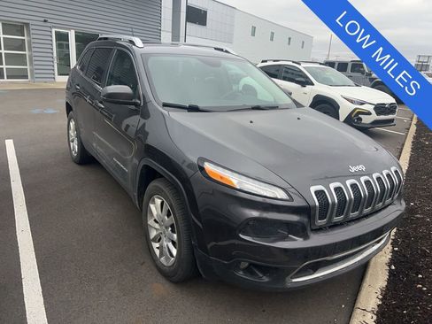 Used 2015 Jeep Cherokee Limited image 1