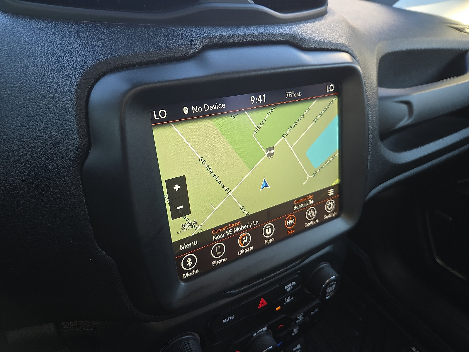 Used 2021 Jeep Renegade Limited w/ Sun & Sound Group AWD/4WD image 18