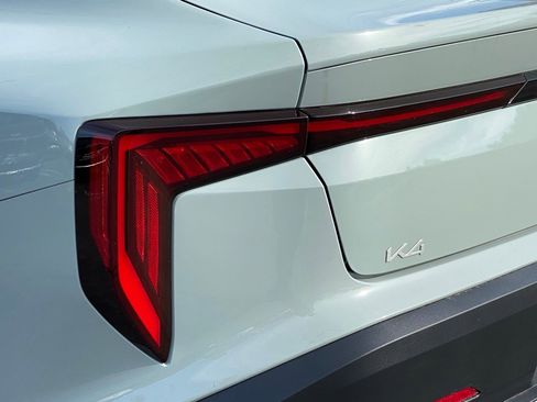 New 2026 Kia K4 LXS image 5