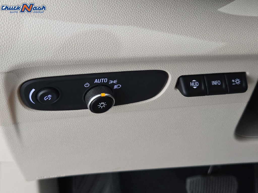 Used 2021 Buick Envision Avenir w/ Technology Package II FWD image 23