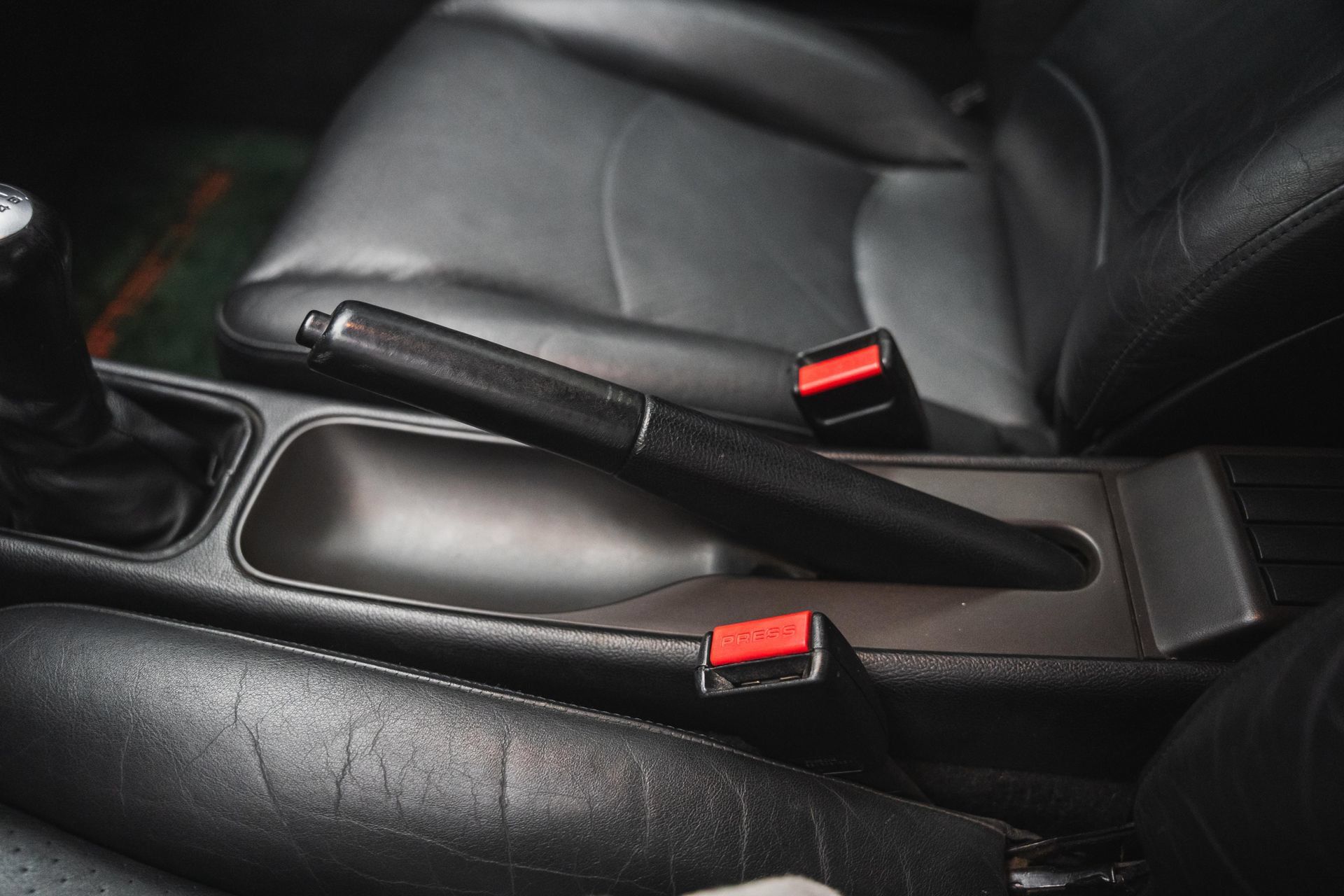 Used 1995 Porsche 911 Carrera RWD image 57