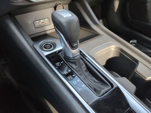 Used 2020 Nissan Sentra SV image 32