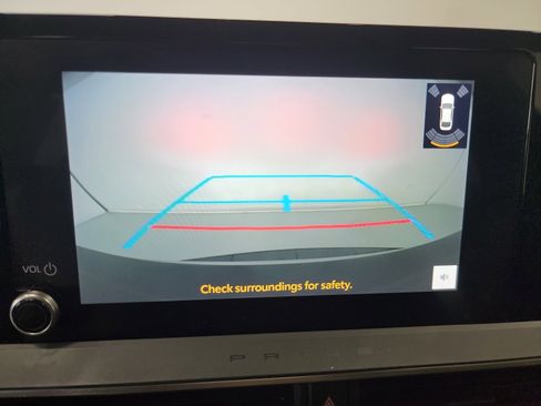 Used 2023 Toyota Prius Prime FWD image 23