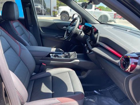 New 2026 Chevrolet Equinox RS w/ Safety and Technology Package AWD/4WD image 21