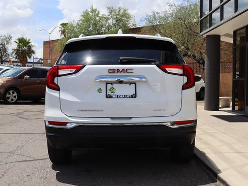 Used 2022 GMC Terrain SLT AWD/4WD image 11