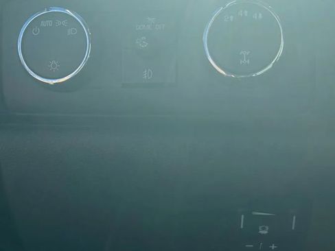 Used 2013 Chevrolet Silverado 2500 LTZ w/ LTZ Plus Package image 18