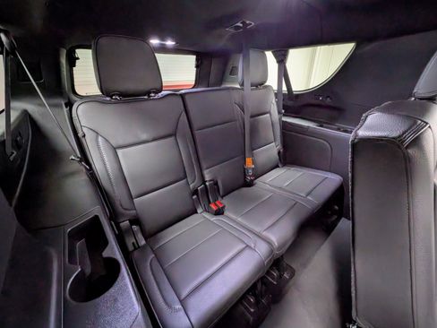 Used 2021 GMC Yukon XL Denali image 23