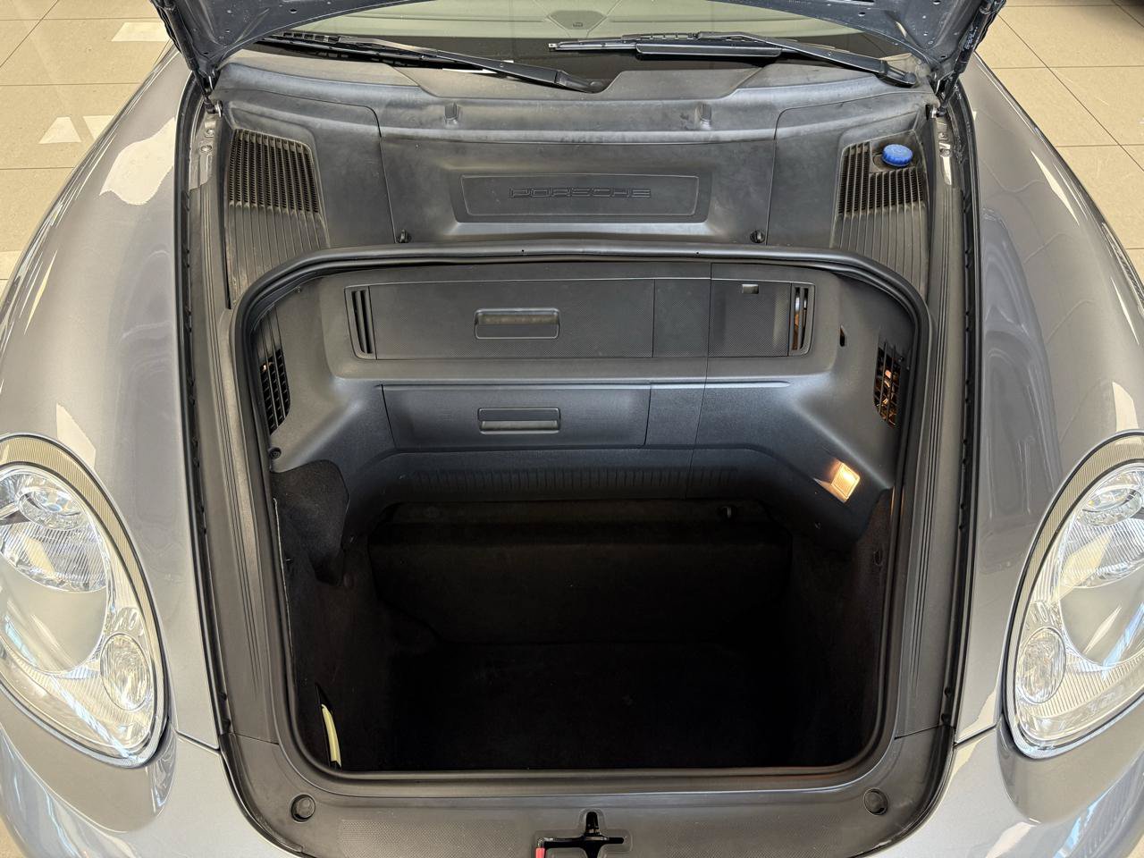 Used 2005 Porsche Boxster S RWD image 21