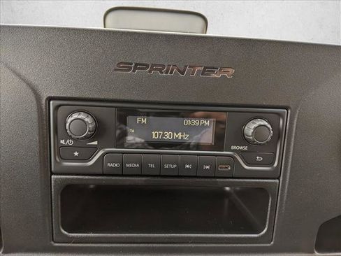 Used 2025 Mercedes-Benz Sprinter 2500 image 14