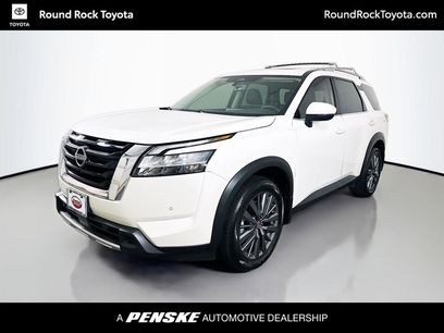 Used 2024 Nissan Pathfinder SL w/ SL Premium Package