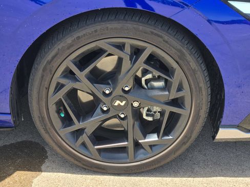 Certified 2025 Hyundai Elantra N Line FWD image 9