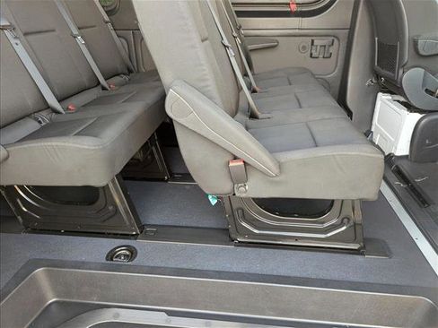 Used 2024 Mercedes-Benz Sprinter 2500 image 13