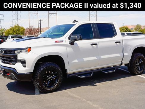 Used 2023 Chevrolet Silverado 1500 LT Trail Boss w/ Convenience Package II AWD/4WD image 4